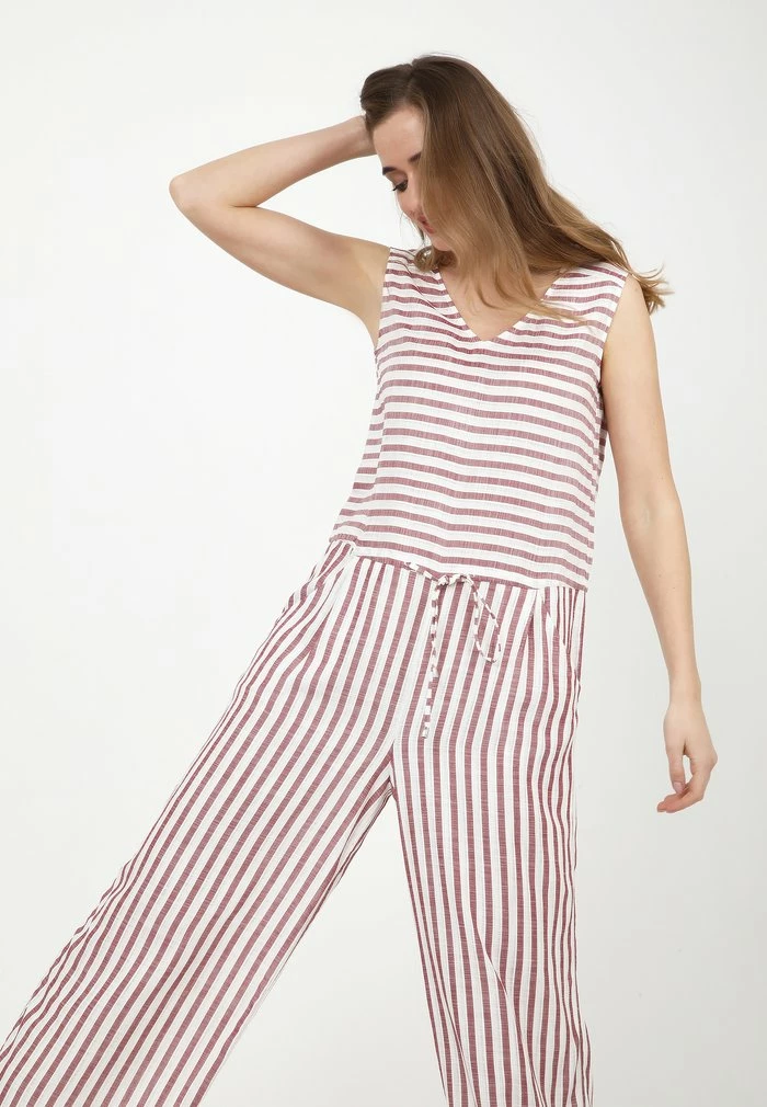 Madam-T Combinaison - Wein Rot, Weiß 5 Madam-T Combinaison - Wein Rot, Weiß – Image 5