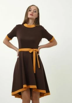 Madam-T SAMBRA - Robe De Jour - Braun