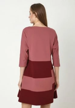 Madam-T MAXIMA - Robe En Jersey - Rosa Weinrot -Madam-T Soldes 2022 b0d4fa78c4424a30af5cedeb98116ce8