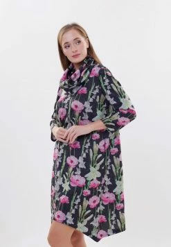 Madam-T SAPPHIRE - Robe Pull - Anthrazit/rosa -Madam-T Soldes 2022 b4a345c6605f44689b462cb627d38522