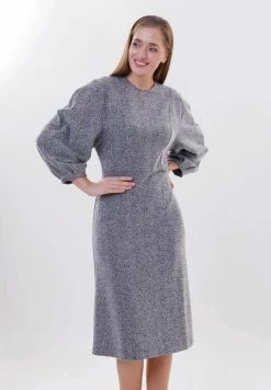 Madam-T Robe De Jour - Blau Utthit 15 Madam-T Robe De Jour - Blau Utthit -Madam-T Soldes 2022 b930b539cbfa45a19c1981e1eff15b49