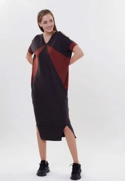 Madam-T SENTIABRINA - Robe Pull - Brantn Tera Orkotta 12 Madam-T SENTIABRINA - Robe Pull - Brantn Tera Orkotta -Madam-T Soldes 2022 ba8a1aa02e994ddd887caa36792d4d29