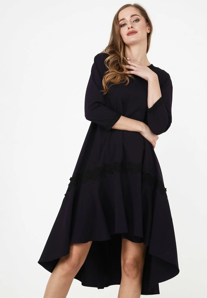 Madam-T Robe De Jour - Pflaume 1 Madam-T Robe De Jour - Pflaume