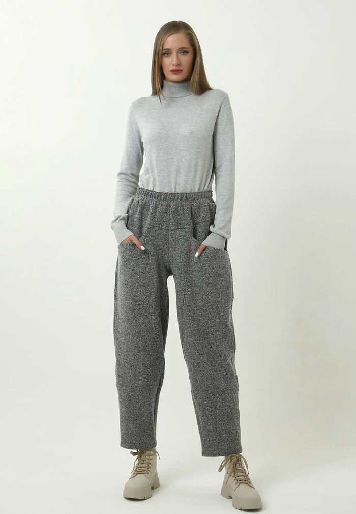 Madam-T HOSE RENE - Pantalon De Survêtement - Black 2 Madam-T HOSE RENE - Pantalon De Survêtement - Black – Image 2