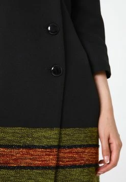 Madam-T ELMA - Robe De Jour - Schwarz, Orange -Madam-T Soldes 2022 be19db0fea01481ca900cab48fd69b06