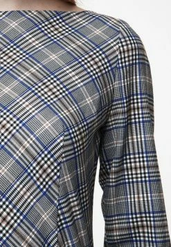 Madam-T Robe De Jour - Grau/ Indigo 11 Madam-T Robe De Jour - Grau/ Indigo -Madam-T Soldes 2022 becc36d34c9a45ce9387bce1b83e3dd1