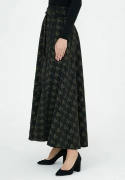 Madam-T ROCK RITA - Jupe Longue - Black/khaki 14 Madam-T ROCK RITA - Jupe Longue - Black/khaki -Madam-T Soldes 2022 bf0f02cf5626452fad4f60fbd962aef2