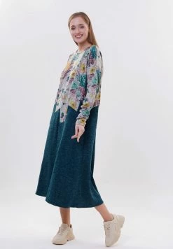 Madam-T MINEVRANA - Robe Pull - Grüne Linie -Madam-T Soldes 2022 c02844bdd99b4252a519cbc4652a5927