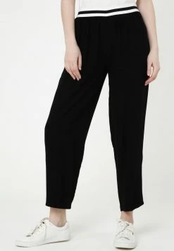 Madam-T Pantalon De Survêtement - Schwarz 12 Madam-T Pantalon De Survêtement - Schwarz -Madam-T Soldes 2022 c35df91722454868a919309f73c8173d