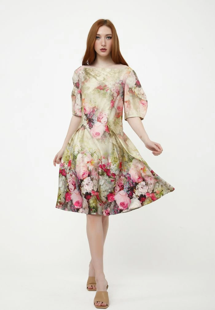 Madam-T Robe De Jour - Olive, Pink 2 Madam-T Robe De Jour - Olive, Pink – Image 2