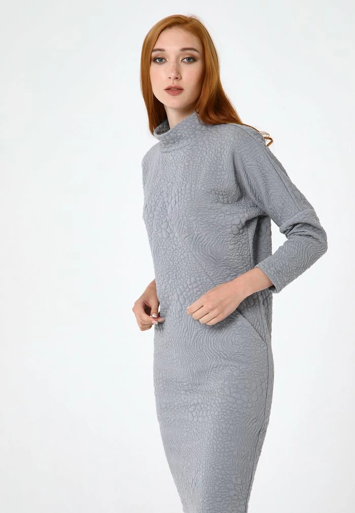 Madam-T Robe Pull - Grau 5 Madam-T Robe Pull - Grau – Image 5