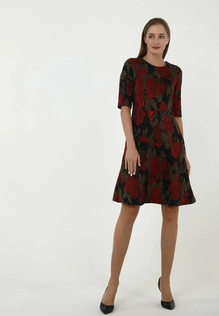 Madam-T Robe De Jour - Schwarz Terrakotta 2 Madam-T Robe De Jour - Schwarz Terrakotta – Image 2