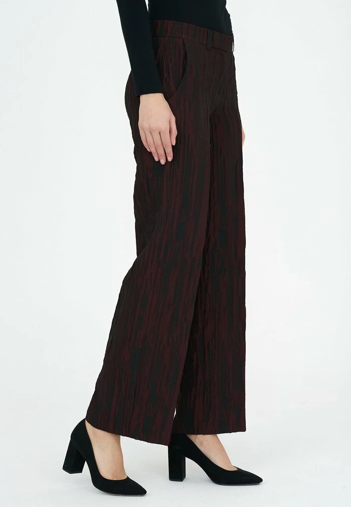 Madam-T ROZALIA - Pantalon Classique - Black/burgundy 4 Madam-T ROZALIA - Pantalon Classique - Black/burgundy – Image 4