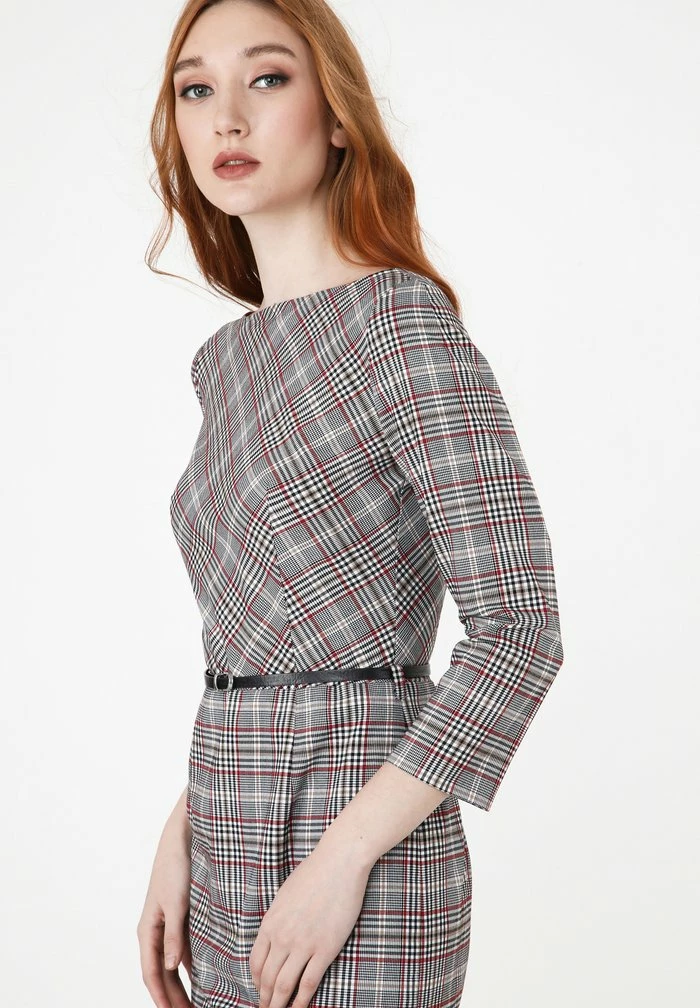 Madam-T Robe De Jour - Grau/ Weinrot 4 Madam-T Robe De Jour - Grau/ Weinrot – Image 4