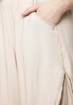 Madam-T Pantalon Classique - Beige -Madam-T Soldes 2022 d18cb7eed9fa4307a45eef3f6c4beacc