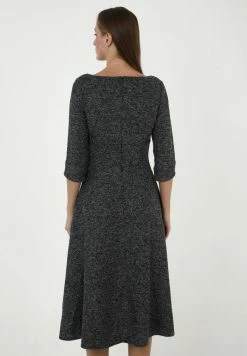 Madam-T YANNA - Robe Pull - Dunkelgrau -Madam-T Soldes 2022 d6bd383dc9074de59130584c54917180