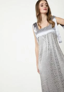 Madam-T Robe De Soirée - Grau -Madam-T Soldes 2022 db6f1a080baf4e81a43093168eee9c16