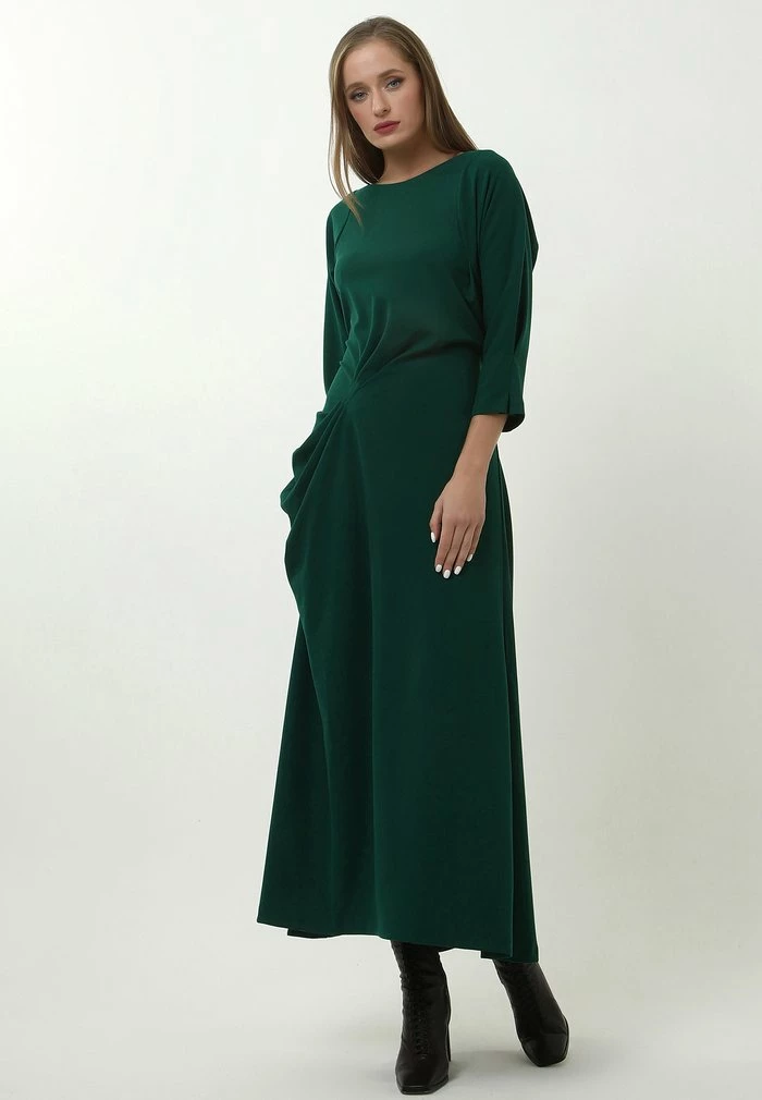 Madam-T ARAVA - Robe Longue - Grün 1 Madam-T ARAVA - Robe Longue - Grün