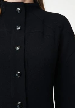 Madam-T Robe Chemise - Blau -Madam-T Soldes 2022 dc305b76f7c94c2c9bec53fff1269d82