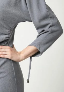 Madam-T Robe Fourreau - Lichtgrau -Madam-T Soldes 2022 dca37402547b46dc8893f63829e44671