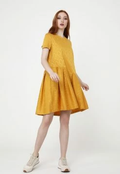 Madam-T Soldes 2022 -Madam-T Soldes 2022 e2338ecd0ae444019e1c10c7ff1b515b