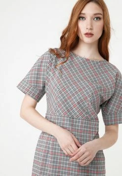 Madam-T Robe Fourreau - Grau Rot -Madam-T Soldes 2022 e434ac315c664252951fff23b7fdfd50