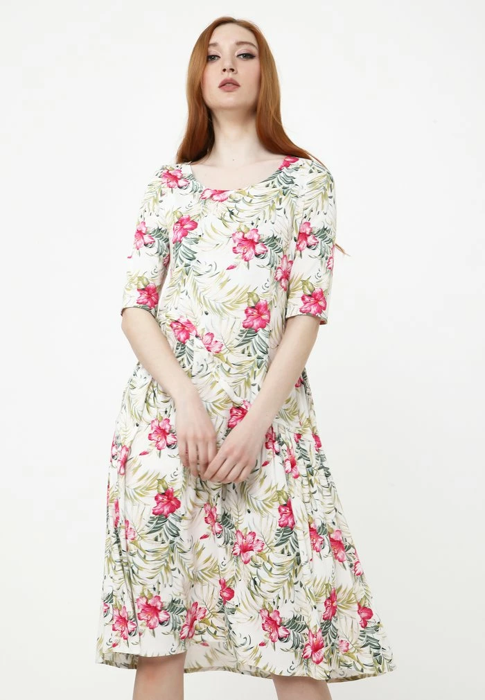 Madam-T Robe De Jour - Beige Rosa 4 Madam-T Robe De Jour - Beige Rosa – Image 4