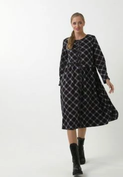 Madam-T Robe De Jour - Dark Grey -Madam-T Soldes 2022 e45d239d7047407a96e793fc1eb4ebc7