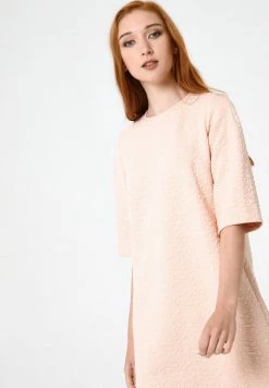 Madam-T MILANA - Robe Pull - Beige 10 Madam-T MILANA - Robe Pull - Beige -Madam-T Soldes 2022 e7809240fca04494a18992a65d83a24a