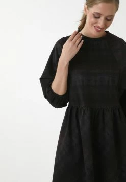 Madam-T ADAMASA - Robe De Jour - Schwarz/pflaume -Madam-T Soldes 2022 e80d3bd1f2c3425d88731427bd924316