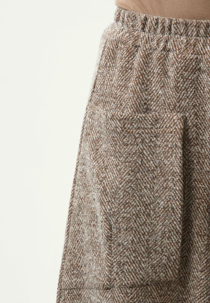 Madam-T CABULA - Pantalon Classique - Beige 6 Madam-T CABULA - Pantalon Classique - Beige – Image 6