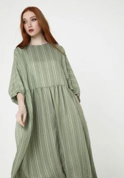 Madam-T Robe Longue - Olive/ Weiß -Madam-T Soldes 2022 ec3d9eb292a04410a4b8560dc19702e0