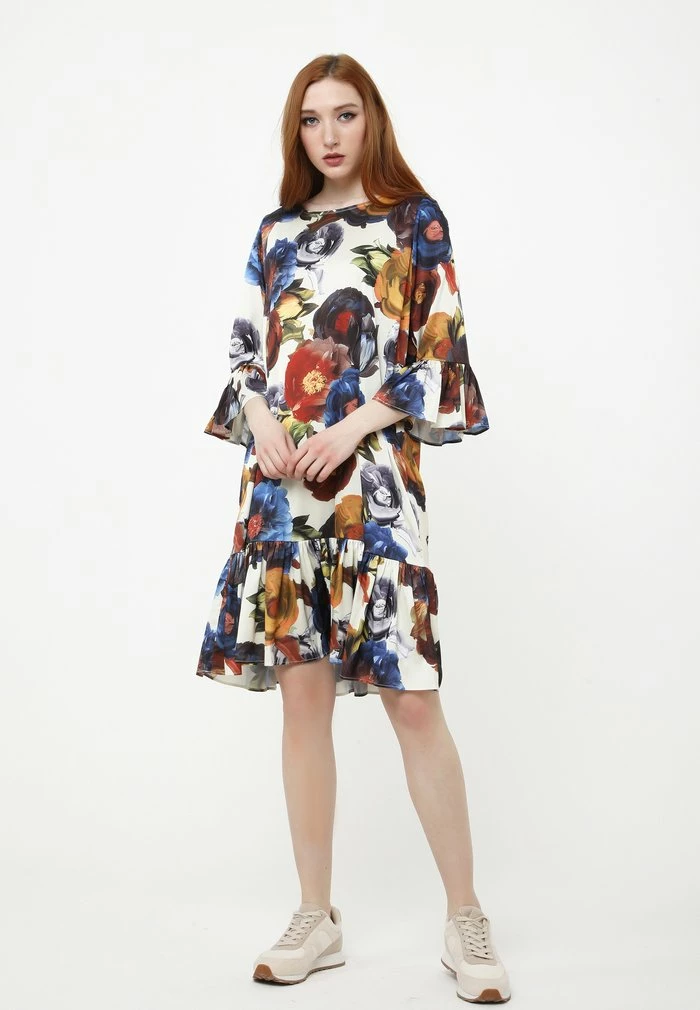 Madam-T Robe De Jour - Beige, Blau 1 Madam-T Robe De Jour - Beige, Blau