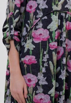 Madam-T SELINA - Robe De Jour - Bla Askk Rosa 16 Madam-T SELINA - Robe De Jour - Bla Askk Rosa -Madam-T Soldes 2022 eca597a6f0b540dbbb9ef6c63b26419c