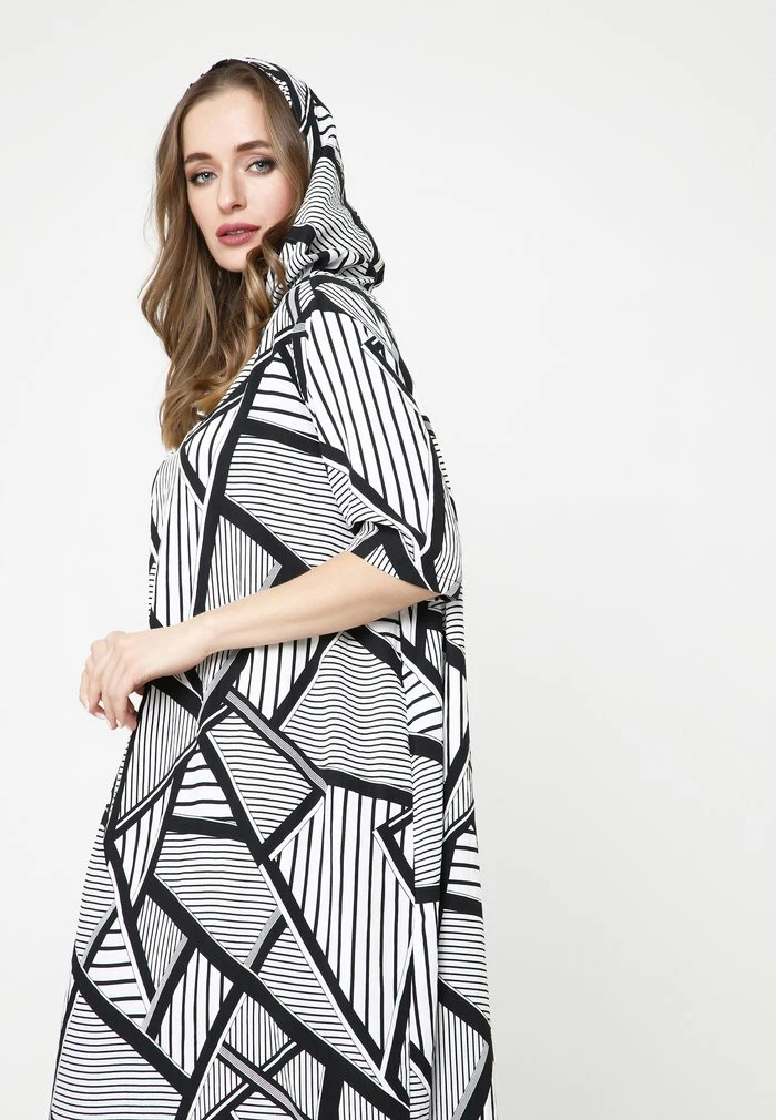 Madam-T ADELINARA - Robe Longue - Schwarz/ Weiß 5 Madam-T ADELINARA - Robe Longue - Schwarz/ Weiß – Image 5