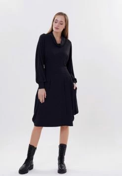 Madam-T YASIMA - Robe De Jour - Neue Fragen -Madam-T Soldes 2022 ee79f4c196424385837285564298c6f7