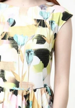 Madam-T Robe De Jour - Beige Hellgrün -Madam-T Soldes 2022 f2233918c9c240a189c511406abf22e7