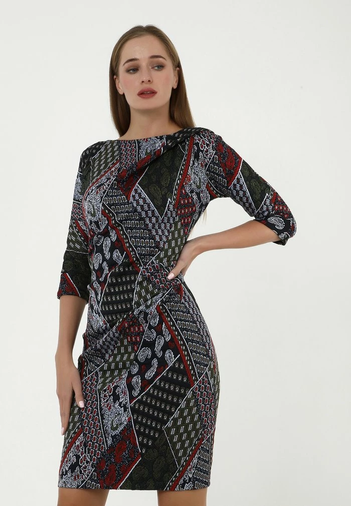 Madam-T PIHTA - Robe Fourreau - Khaki, Rot 1 Madam-T PIHTA - Robe Fourreau - Khaki, Rot