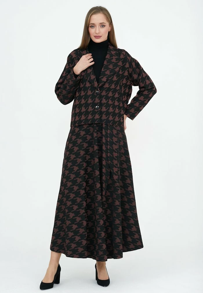 Madam-T VERSA - Blazer - Black/red 5 Madam-T VERSA - Blazer - Black/red – Image 5